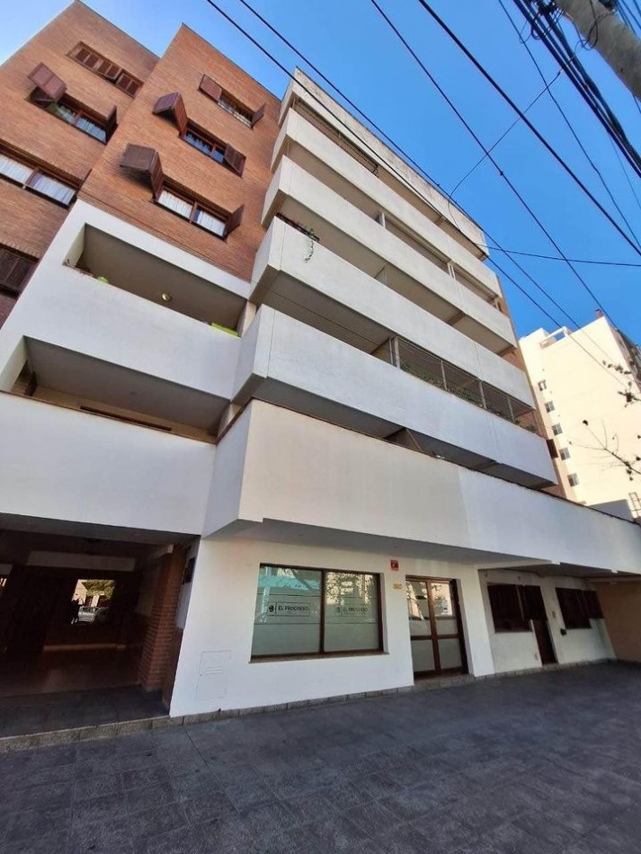 DEPARTAMENTO EN VENTA SANTIAGO DEL ESTERO 1100 - Planta Baja