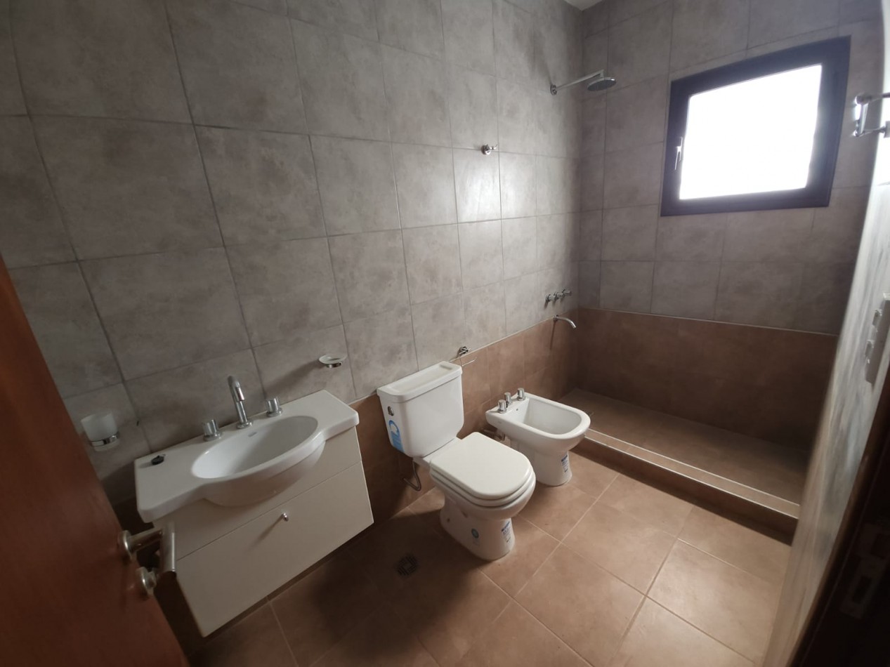 Duplex a estrenar en Venta 3 dormitorios - Via Aurelia - Zona Sur