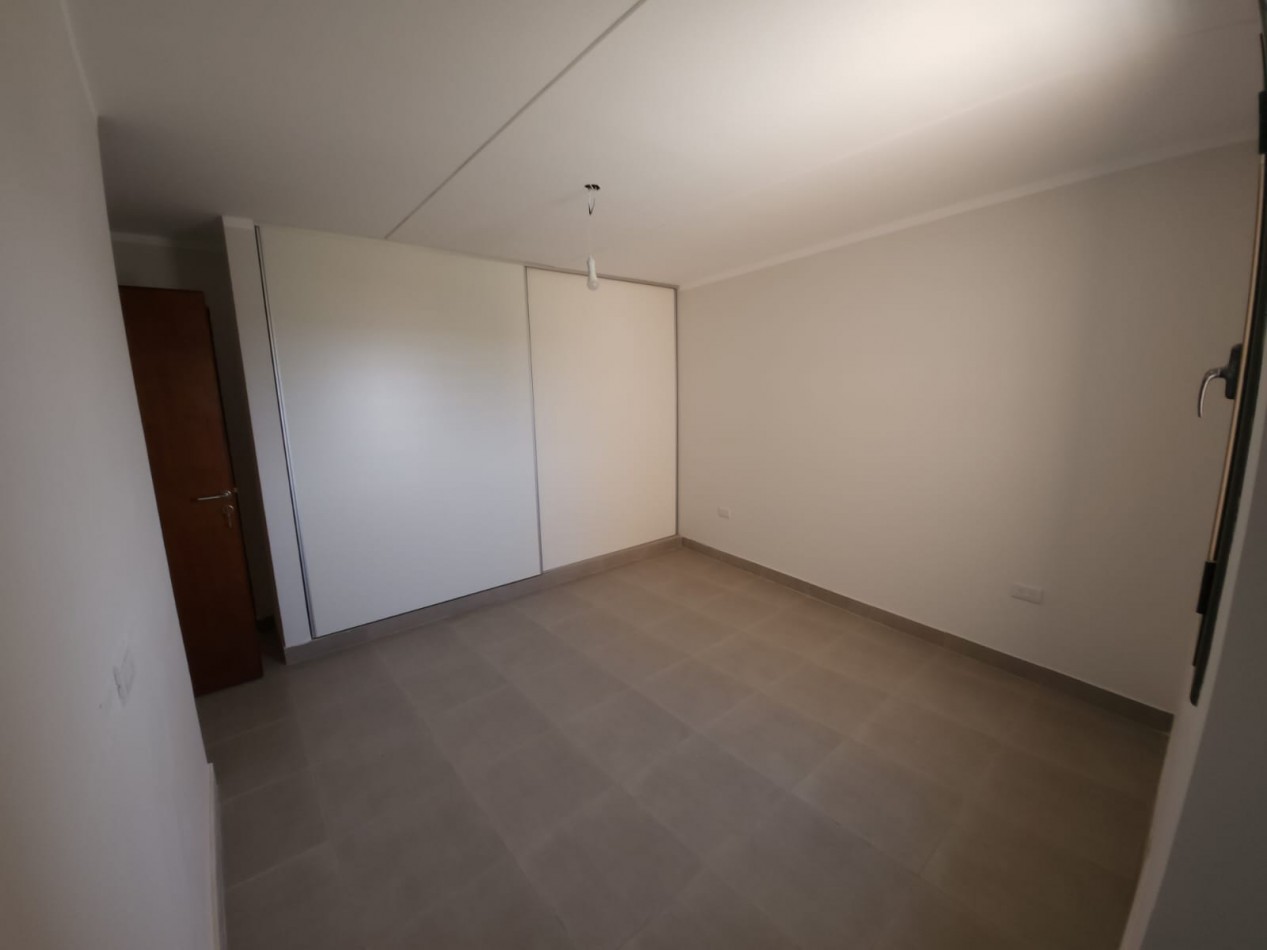 Duplex a estrenar en Venta 3 dormitorios - Via Aurelia - Zona Sur