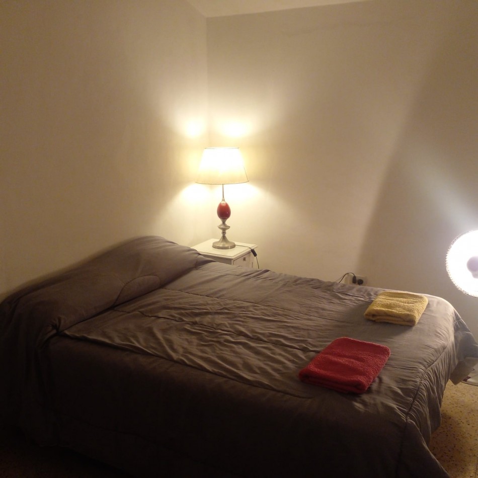 CASA EN VENTA BARRIO LIMACHE - 3 DORMITORIOS