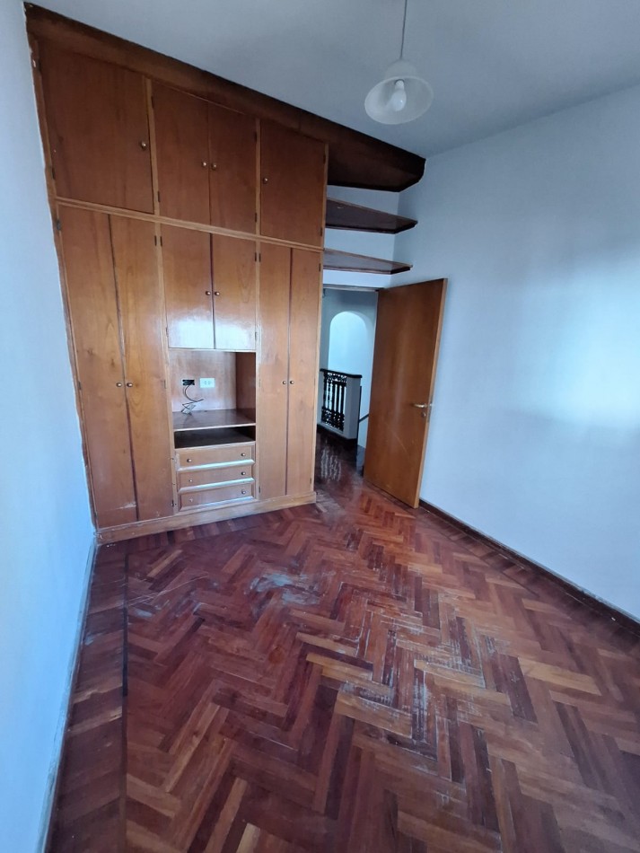 Casa en venta Av Belgrano 1400