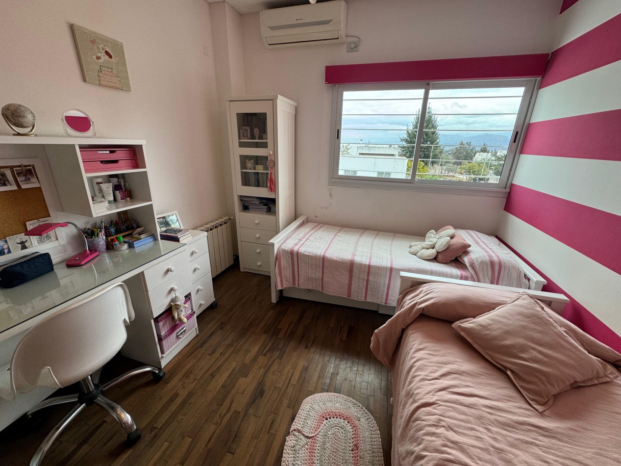 DUPLEX GRAND BOURG - 3 DORMITORIOS
