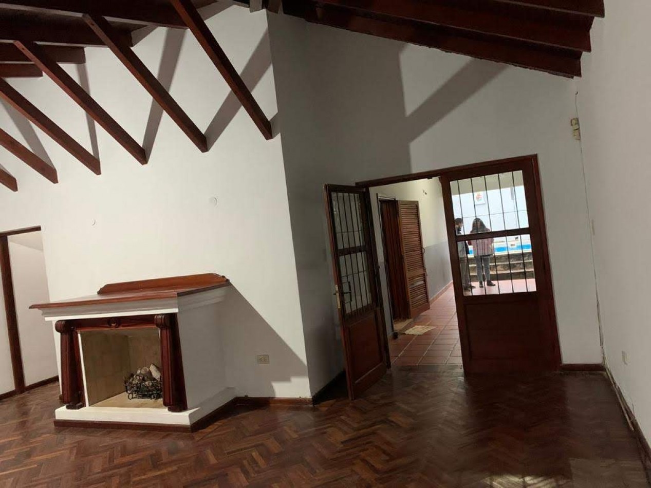 CASA EN VENTA SAN LORENZO