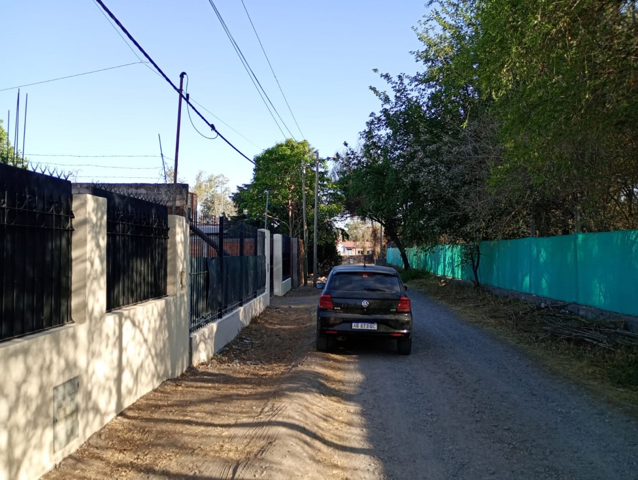 CASA EN VENTA EN SAN LUIS 4 DORMITORIOS