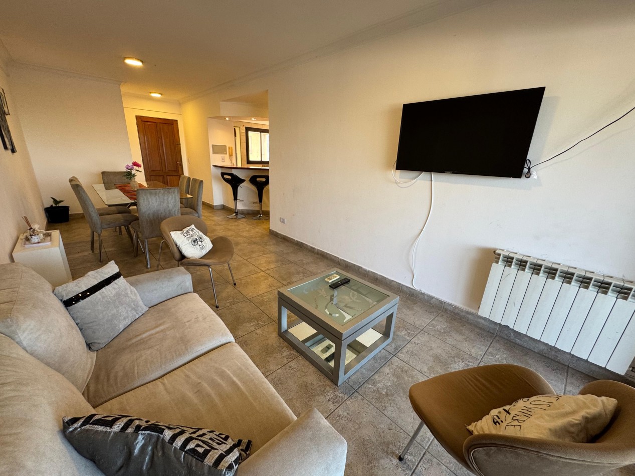 VENTA DEPARTAMENTO CASEROS AL 1700