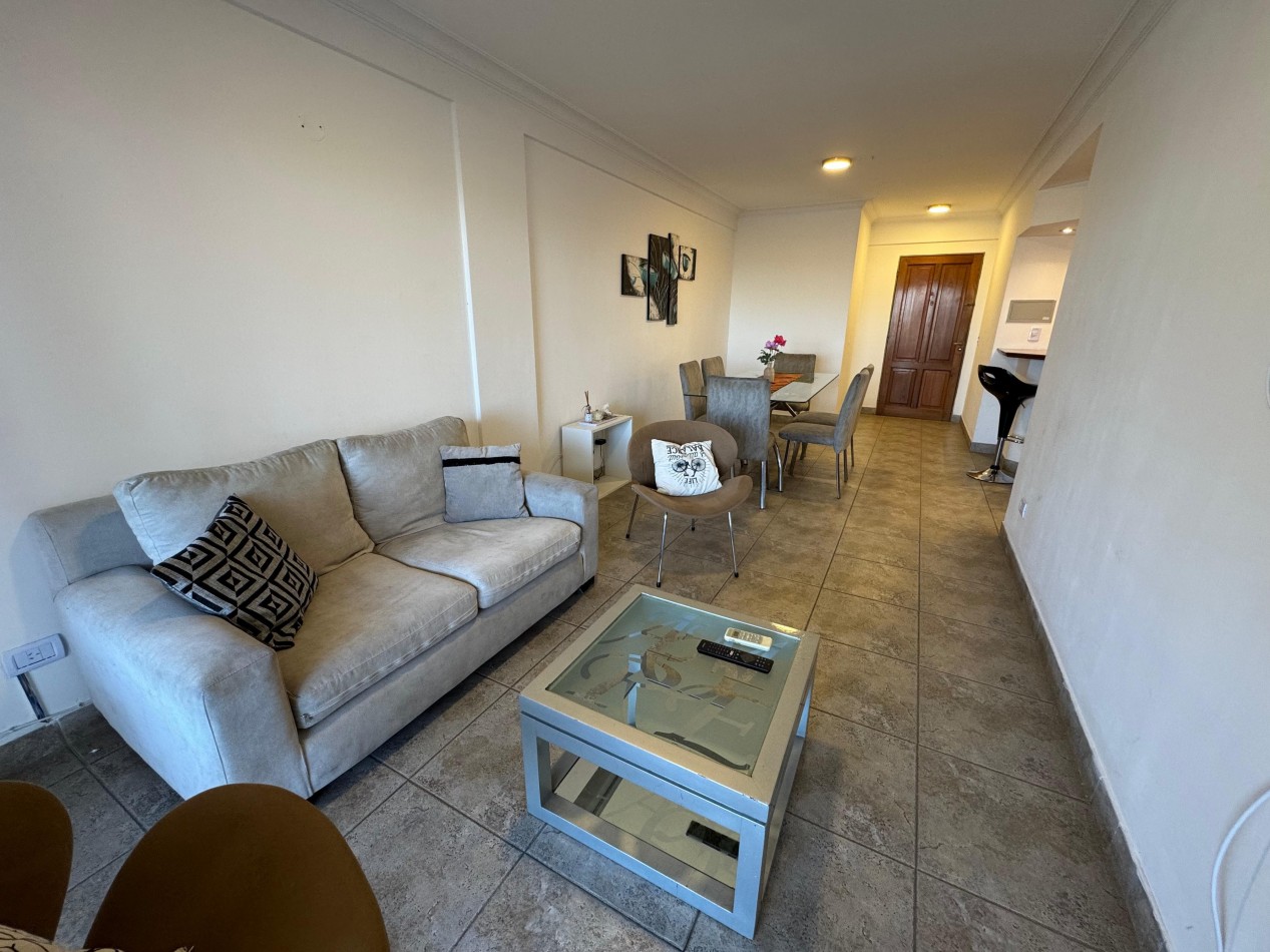 VENTA DEPARTAMENTO CASEROS AL 1700