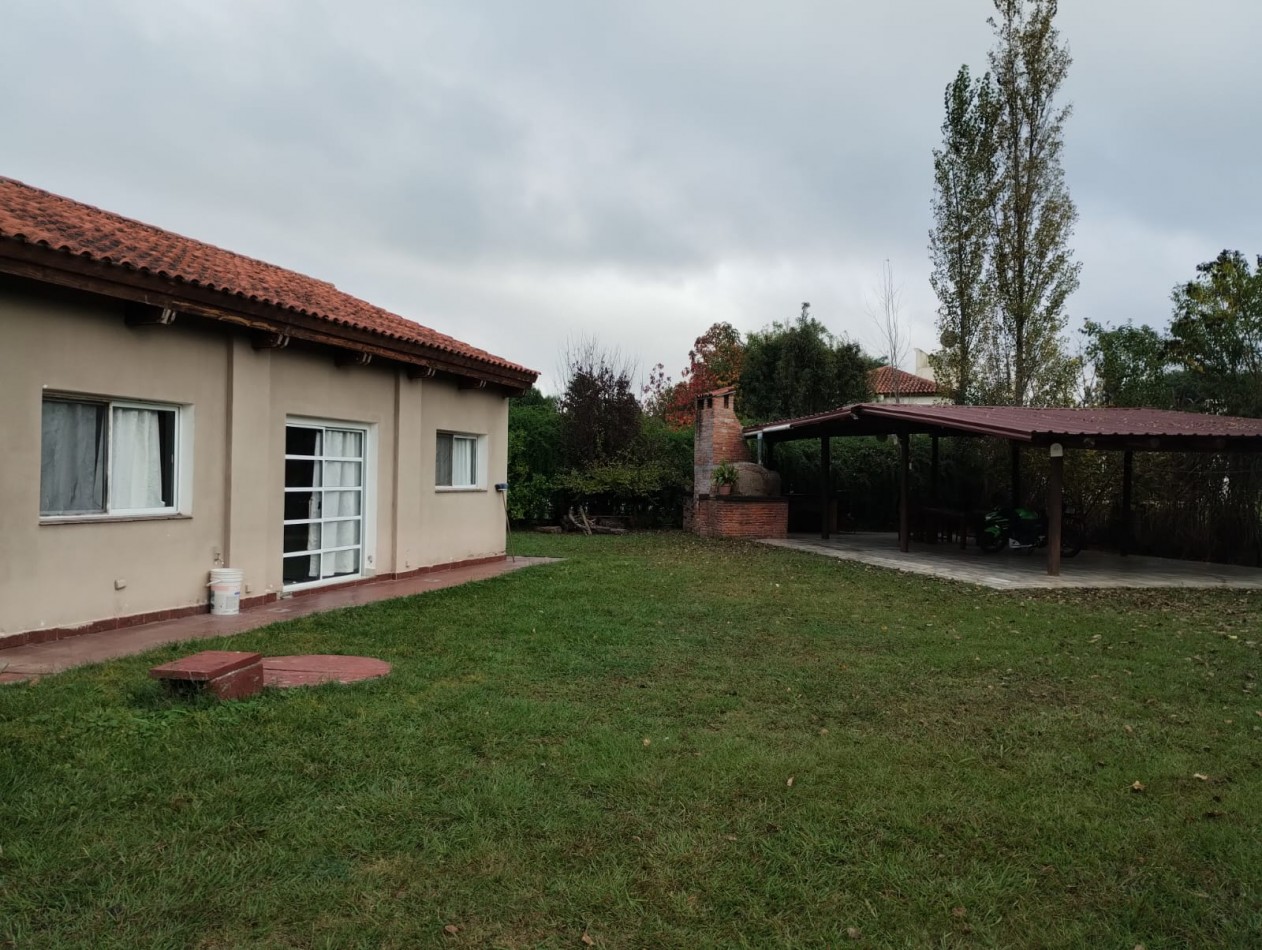 VENTA CASA DE CAMPO - SANTA APOLONIA