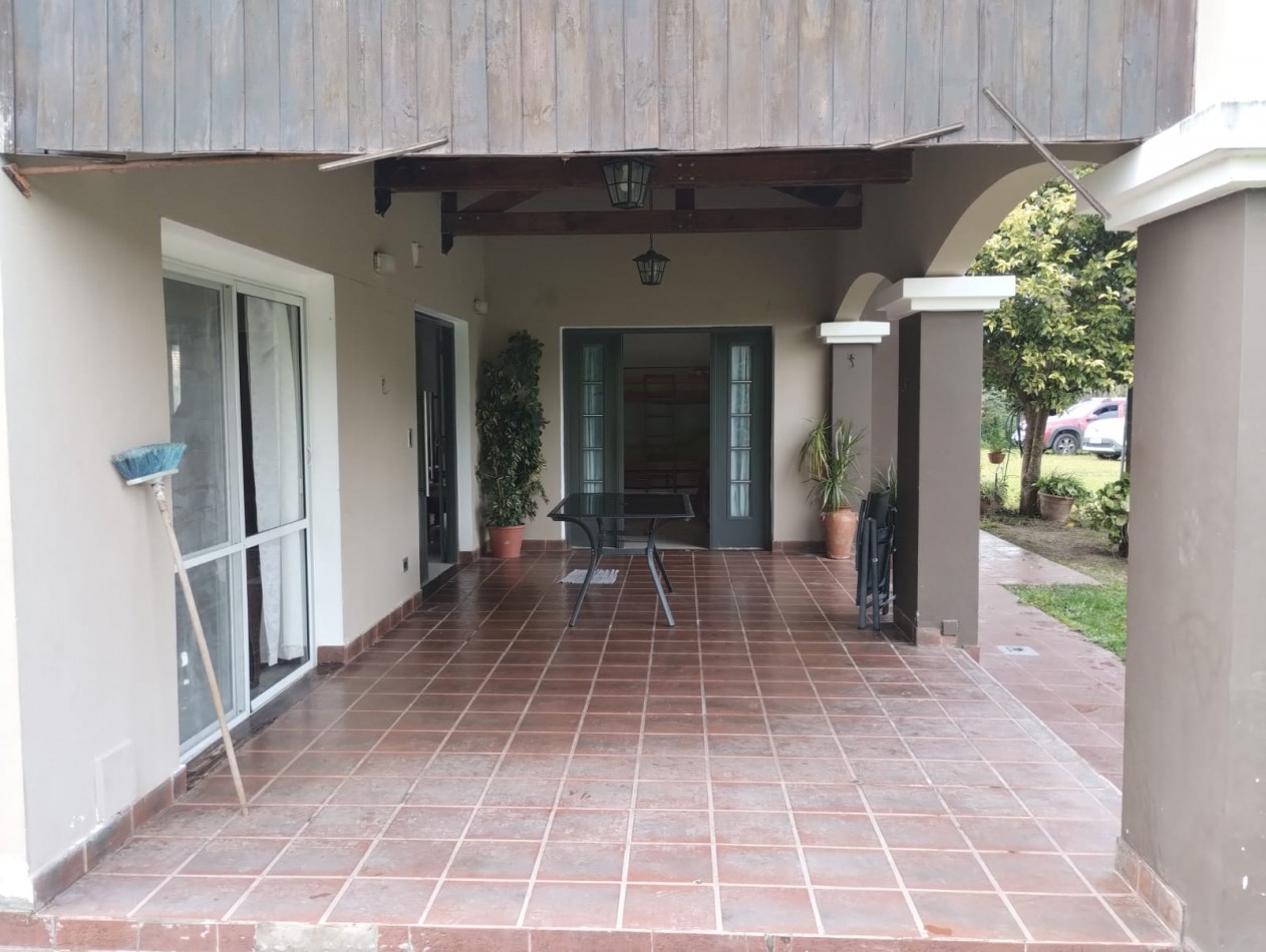 VENTA CASA DE CAMPO - SANTA APOLONIA