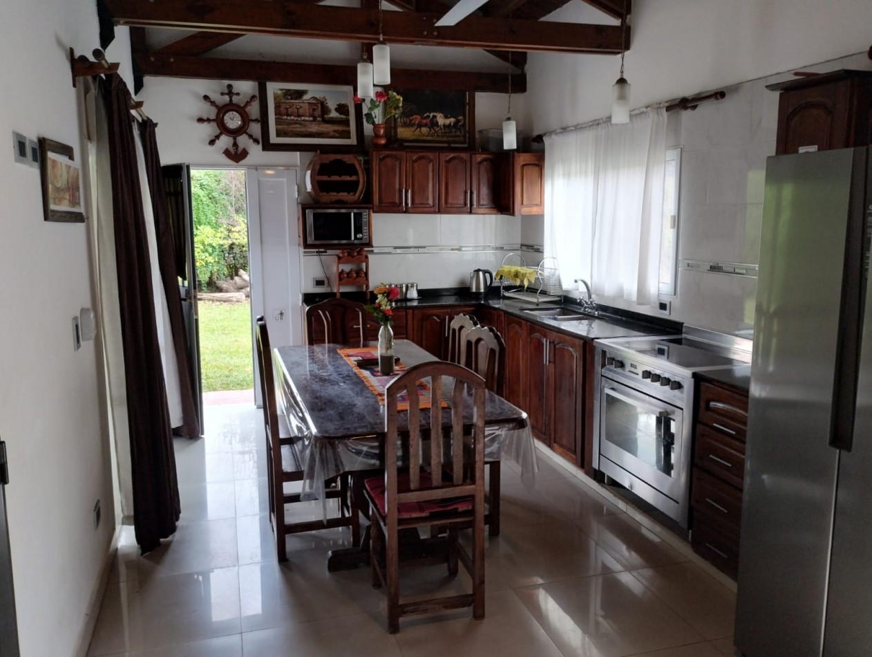 VENTA CASA DE CAMPO - SANTA APOLONIA