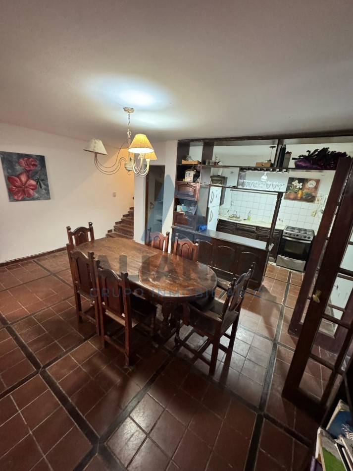 DUPLEX EN VENTA ZONA MONUMENTO