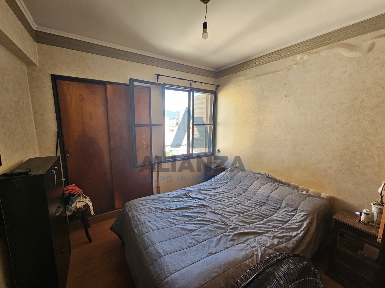 DEPARTAMENTO 4 DORMITORIOS GRAL. GUEMES 2200
