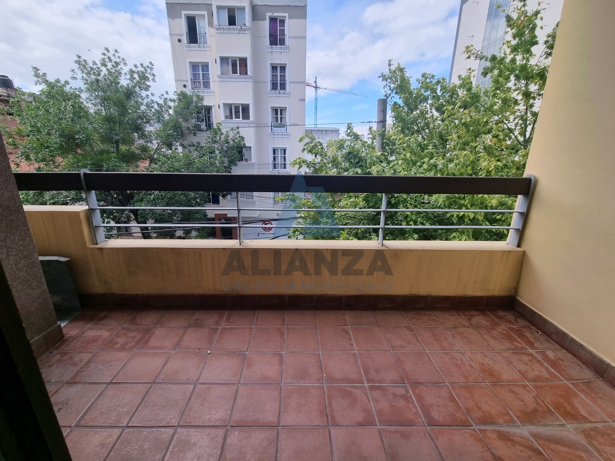 DEPARTAMENTO EN VENTA EN CALLE SANTIAGO DEL ESTERO AL 1300