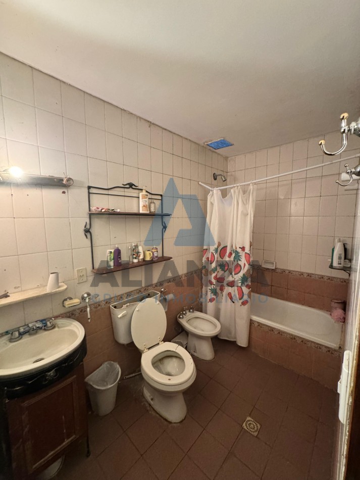 DUPLEX EN VENTA ZONA MONUMENTO