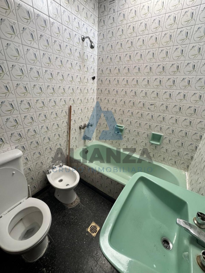 Vendo Casa Macrocentro