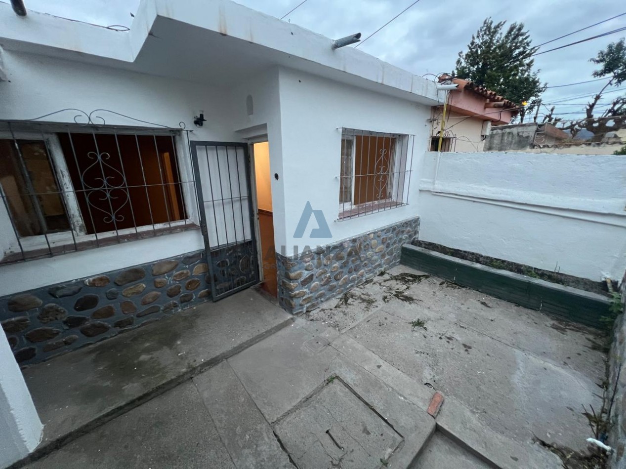HERMOSA CASA BARRIO SAN JOSE