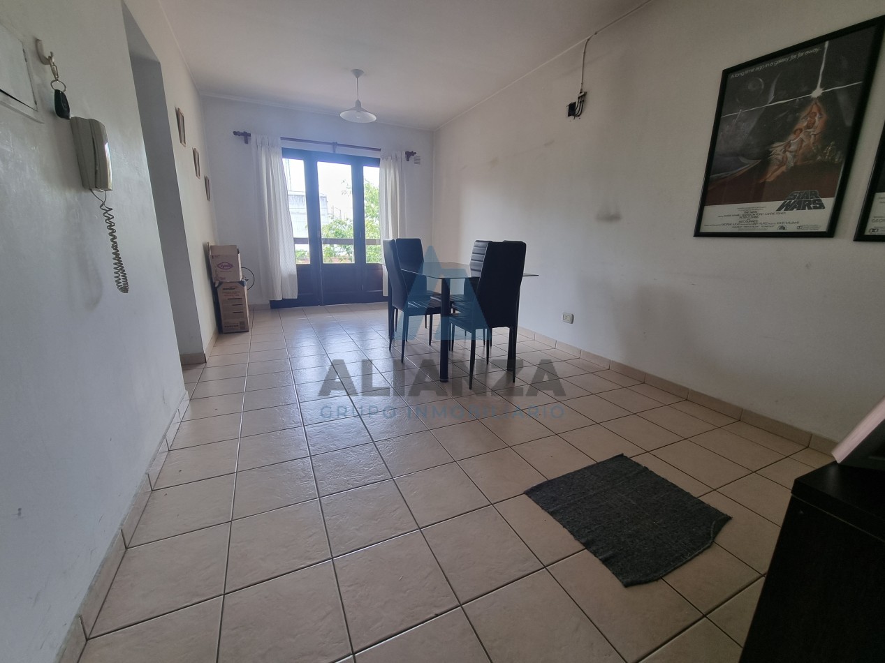 DEPARTAMENTO EN VENTA EN CALLE SANTIAGO DEL ESTERO AL 1300