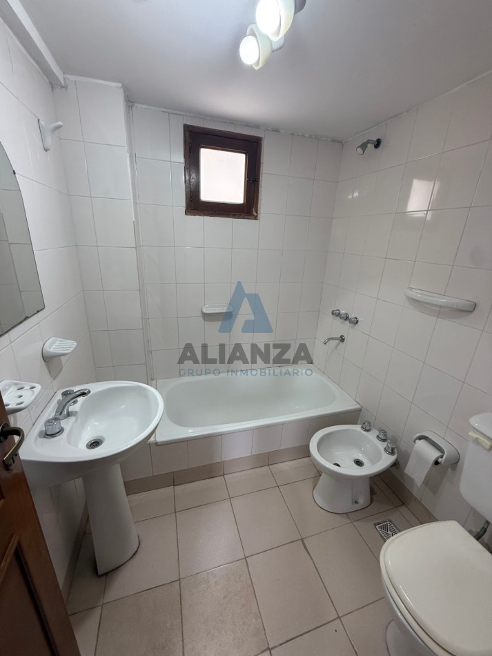 Departamento de 1 dormitorio Macrocentro en Alquiler