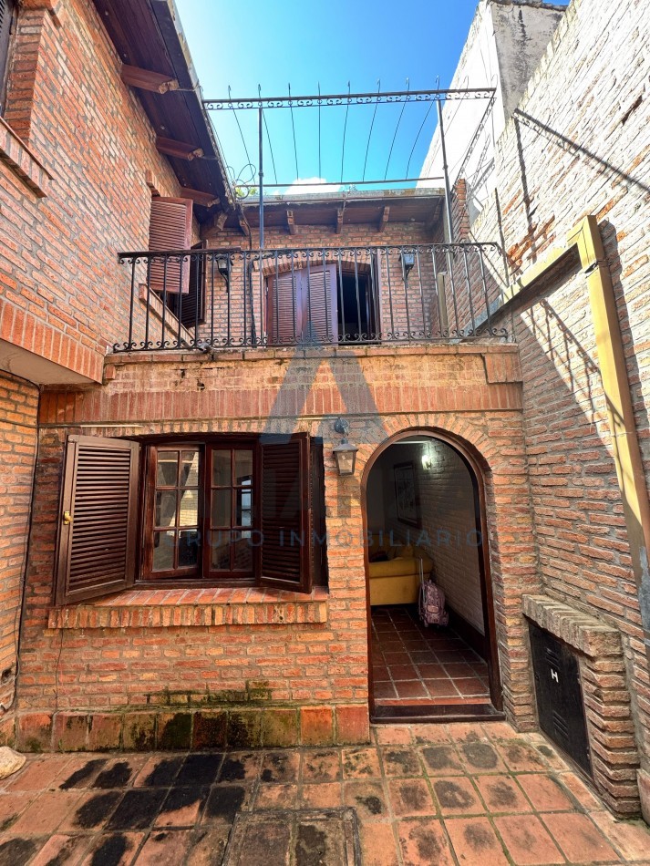 DUPLEX EN VENTA ZONA MONUMENTO