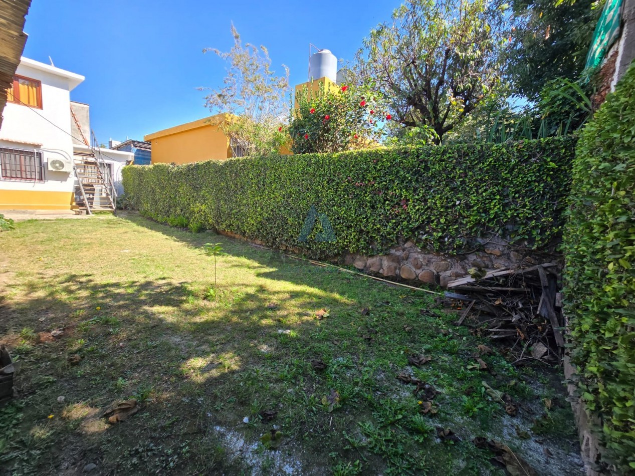 Casa en venta ubicada a dos cuadras Colegio Estrada