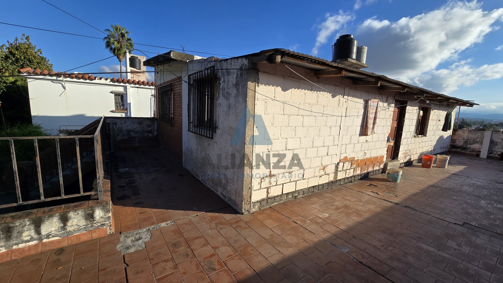PROPIEDAD A REFACCIONAR EN VENTA