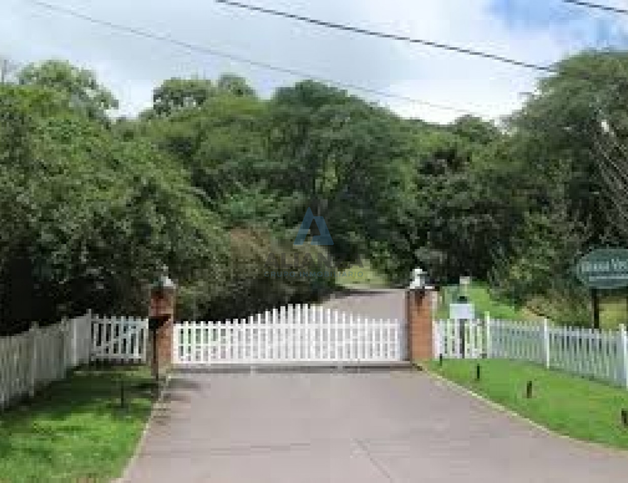 VENTA DE TERRENO EN EXCLUSIVO BARRIO BUENA VISTA SAN LORENZO