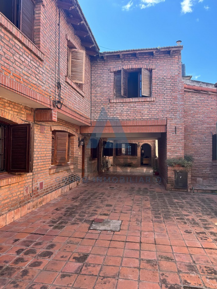 DUPLEX EN VENTA ZONA MONUMENTO
