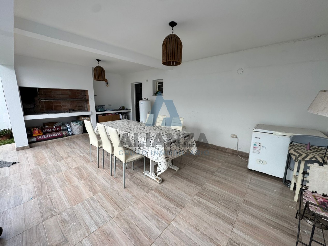 VENDO CASA BARRIO EL HUAICO