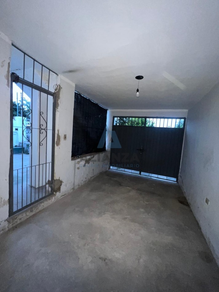 HERMOSA CASA BARRIO SAN JOSE