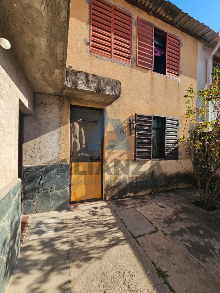 Casa en venta Barrio Castañares